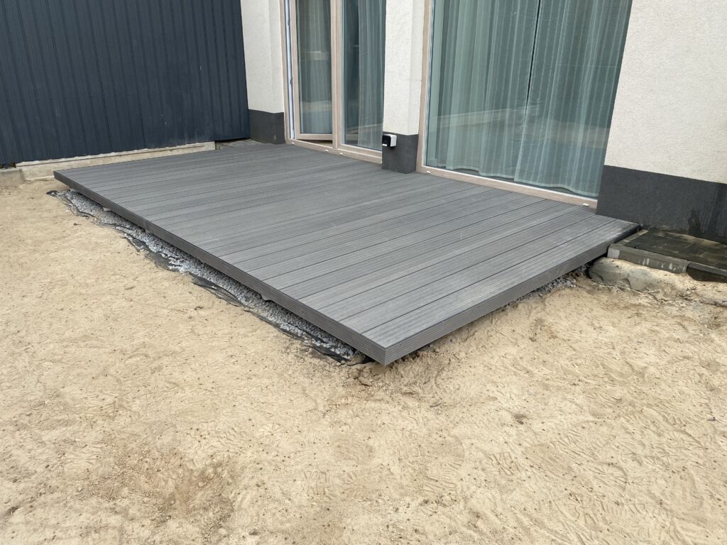Deska kompozytowa Kraków od Insteelglass – nowoczesne tarasy kompozytowe premium, najlepsze opinie klientów