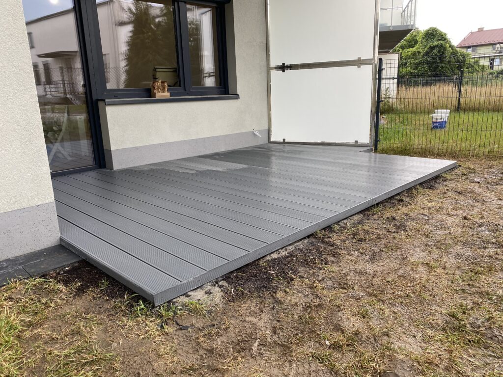 Nowoczesne tarasy kompozytowe Kraków z montażem, firma Insteelglass – kompleksowe wykonanie i atrakcyjny koszt robocizny