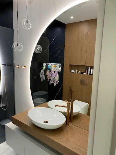 Lustro LED na wymiar – nowoczesne lustro łazienkowe Insteel&Glass Kraków i Nowy Sącz